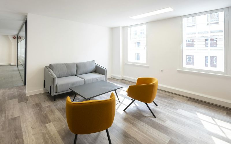 9 Berkeley Street, Greater London Image 1