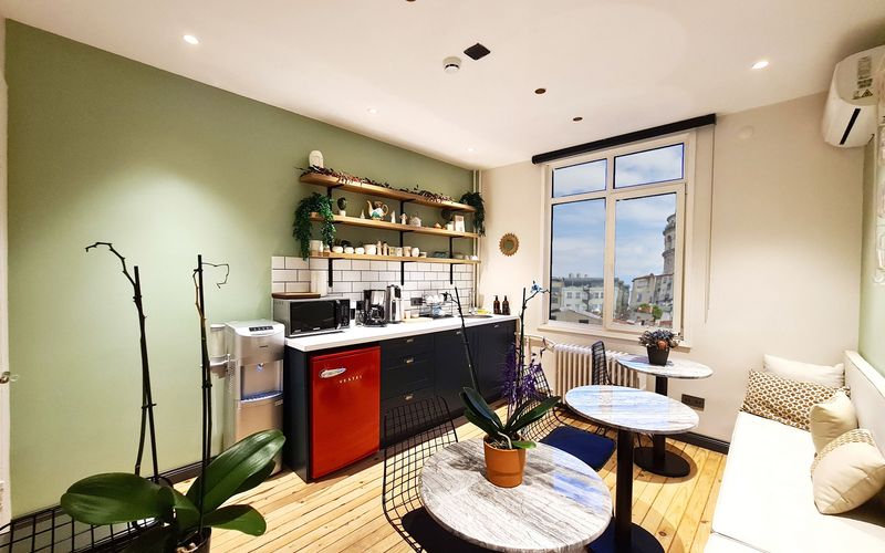 26 Banks Avenue, Galata / Istanbul Image 10