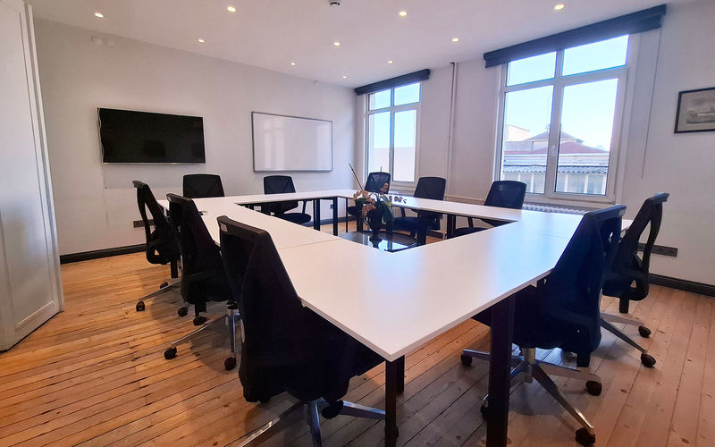 26 Banks Avenue, Galata / Istanbul Image 11