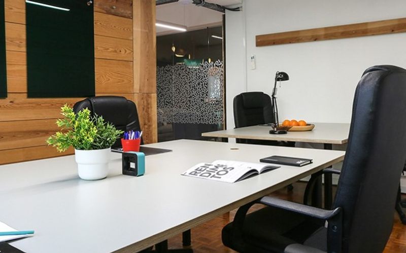 Rua Do Conde De Redondo 145, Lisbon Image 4