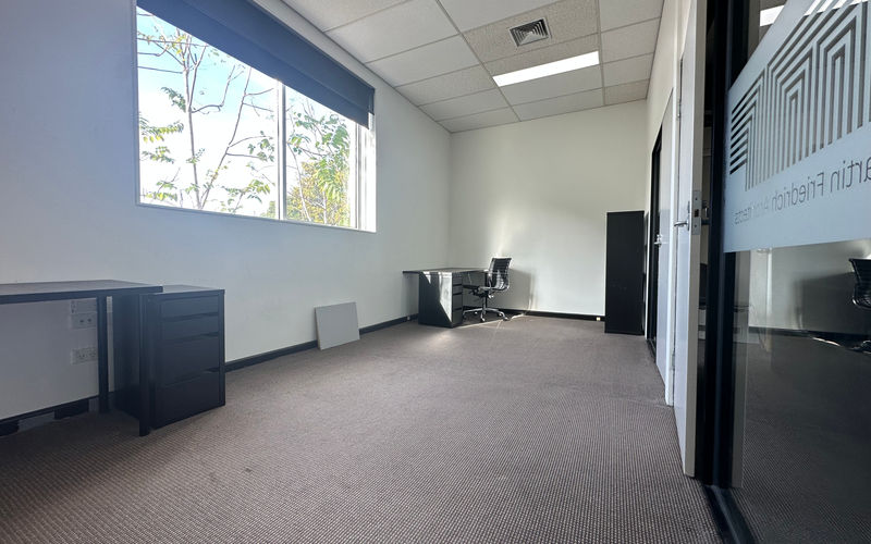 150A Barkly Street, St Kilda Image 2