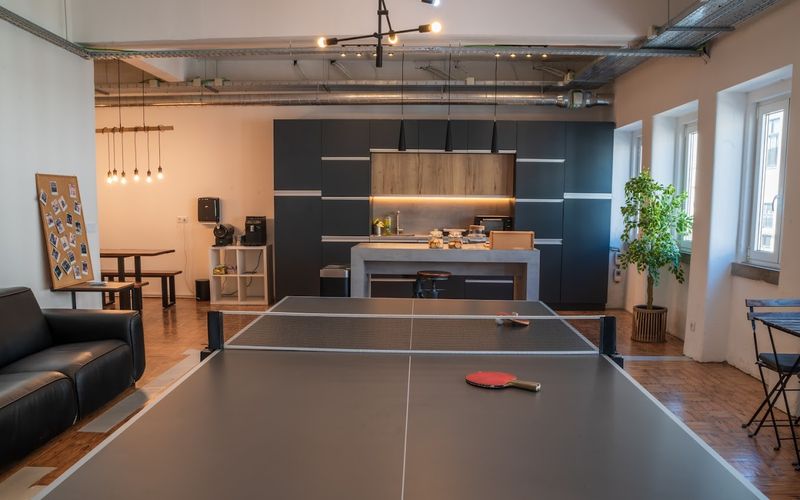 R Do Centro Cultural 27a, Lisboa Image 6