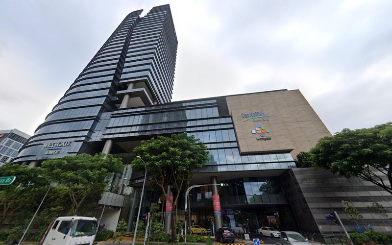 1 Gateway Drive, Singapore Image 6