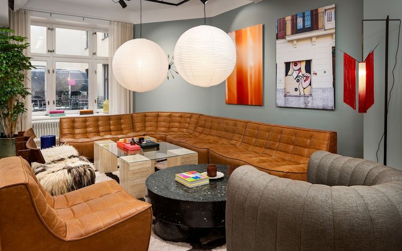 32 Gamla Brogatan, Stockholm Image 1