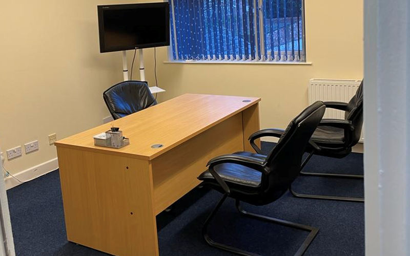 446/452 High Street, West Midlands Image 2