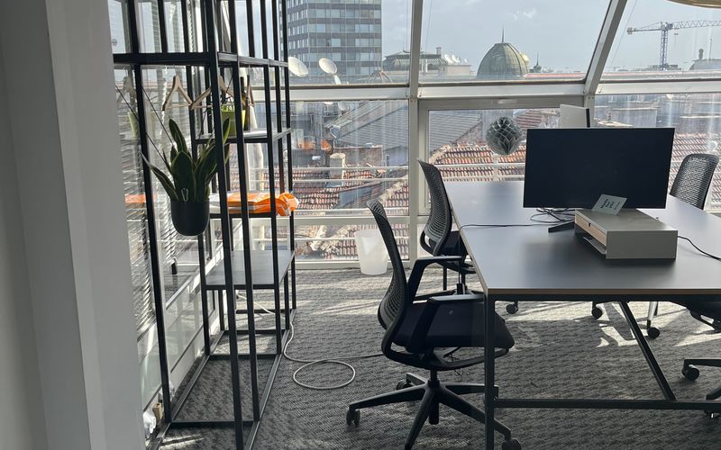 11 Slaveykov Square, Sofia Image 1