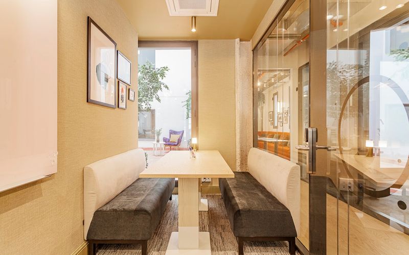 40 Avinguda Del Portal De L'angel, Barcelona Image 4