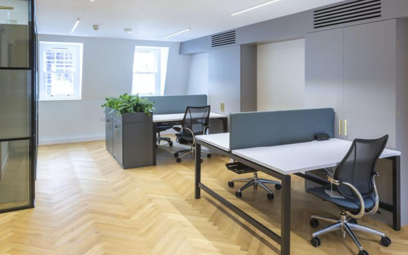 18 Conduit Street, Greater London Image 1