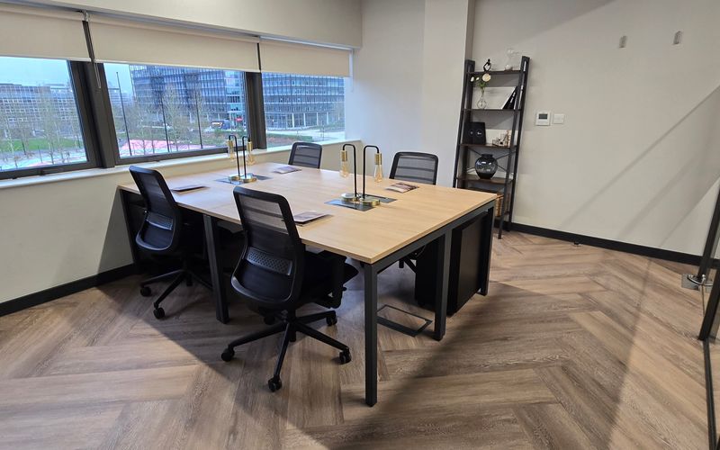 Elder Gate, Milton Keynes Image 4