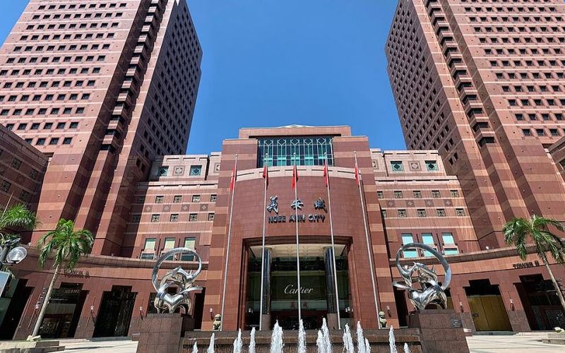 391B Orchard Road, Singapore Image 9