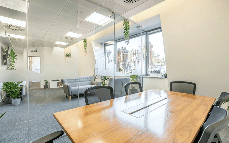 46 Chancery Lane, London Image 1