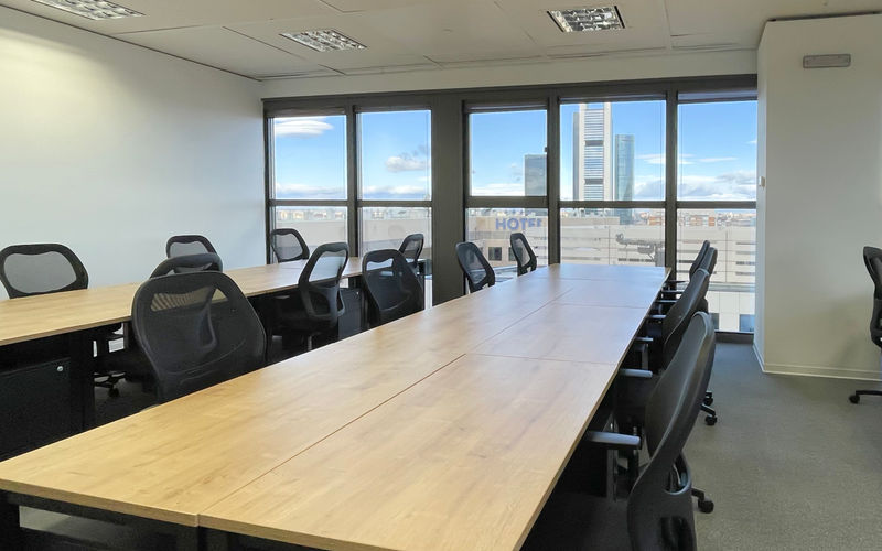 216 Paseo De La Castellana, Madrid Image 9