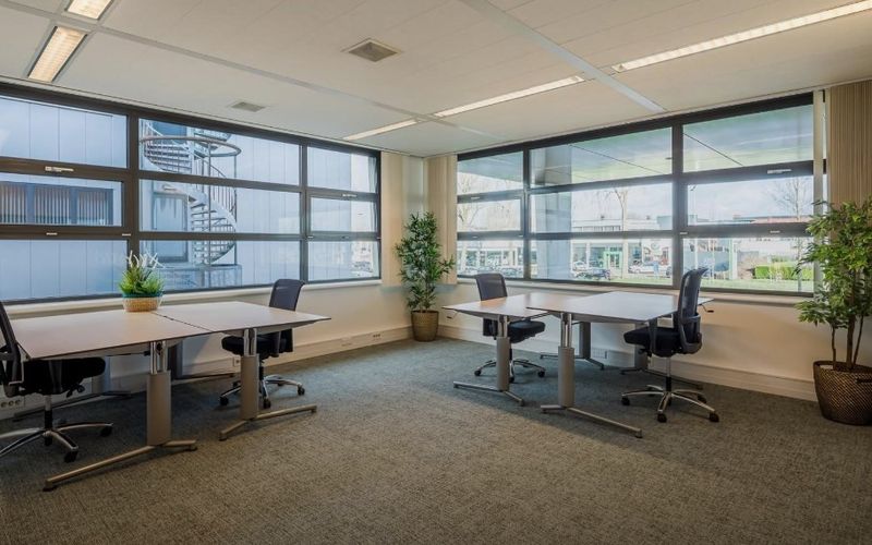 30 Tielweg, Gouda, 3 DESKS 30 Tielweg, Gouda Image 1