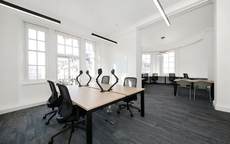 162-168 Regent Street, Greater London Image 4