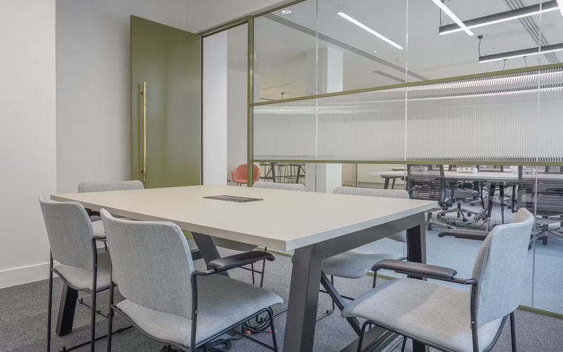 184-186 Regent Street, London Image 2