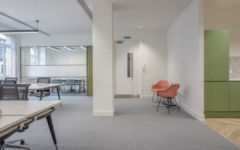 184-186 Regent Street, London Image 3