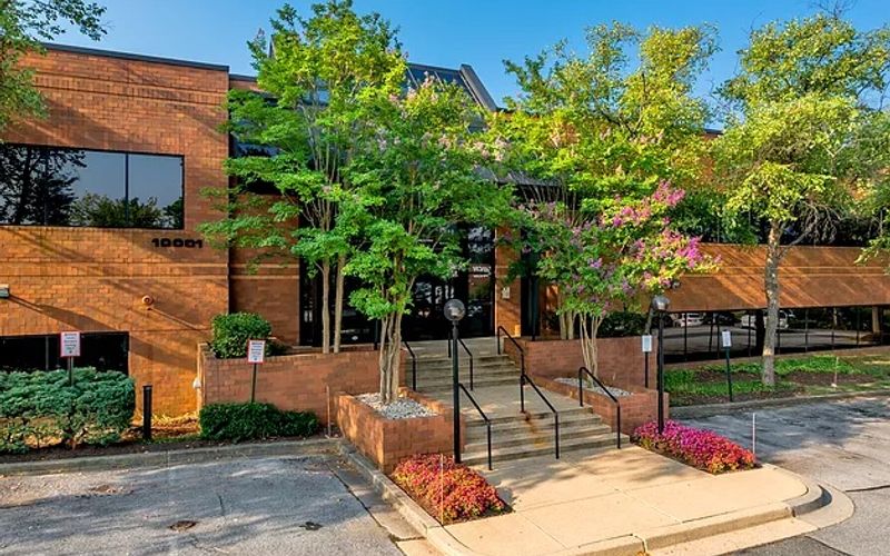 10001 Derekwood Ln, Lanham Image 5