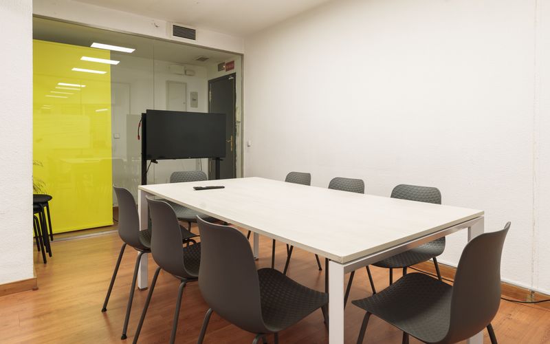 23 Calle De Irún, Madrid Image 16