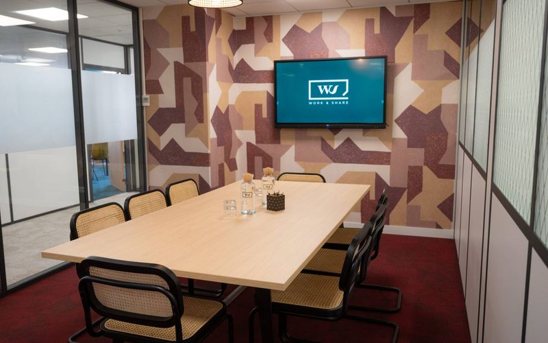 100 Terr Boieldieu, Puteaux Image 2