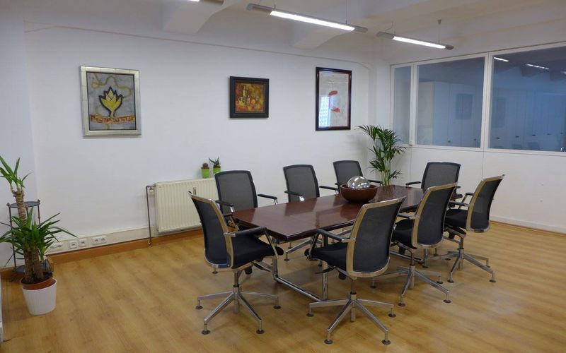 28 Machabaeerstrasse, Cologne Image 5