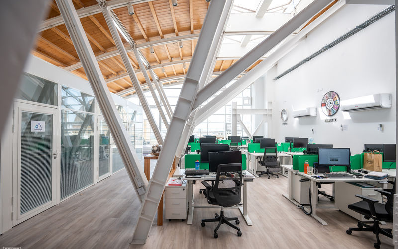 63 Strait Street, Valletta Image 4