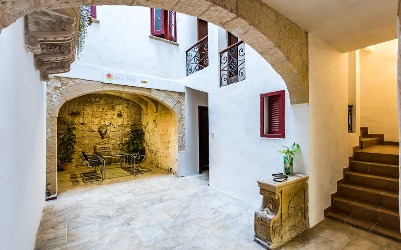 157 Archbishop Street, Valletta Image 8