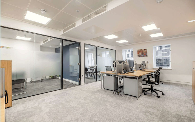 72 King William Street, London Image 1