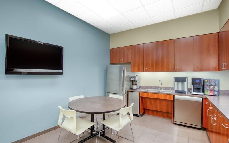 12345 W 95th Street, Lenexa Image 2