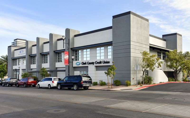 303 S Water St, Henderson Image 5