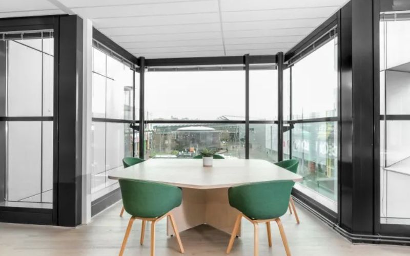 901 W Civic Center Drive, Santa Ana Image 2