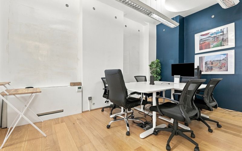 11a Curtain Road, Shoreditch Image 1