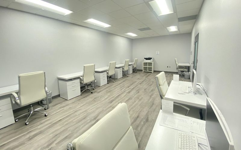 1301 York Rd, Lutherville-timonium, 1 DESK 1301 York Rd, Lutherville-timonium Image 1