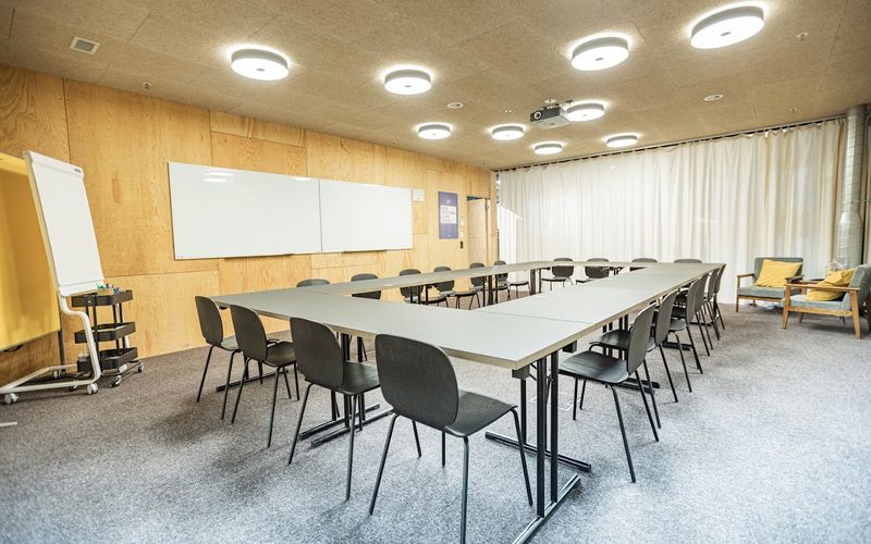 161 Hardturmstrasse, Zürich Image 7