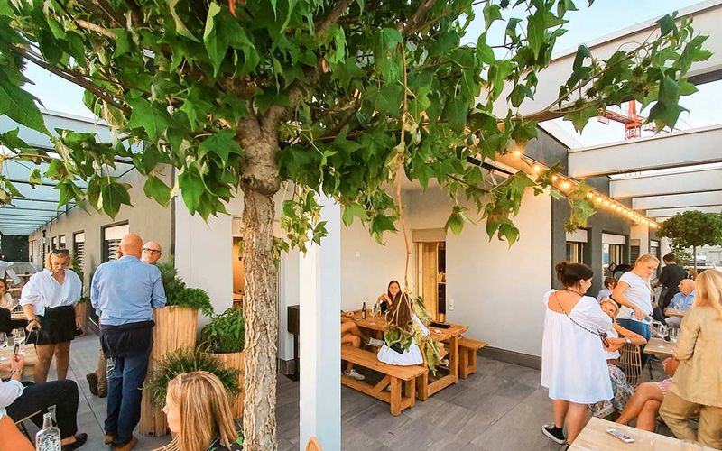 161 Hardturmstrasse, Zürich Image 3