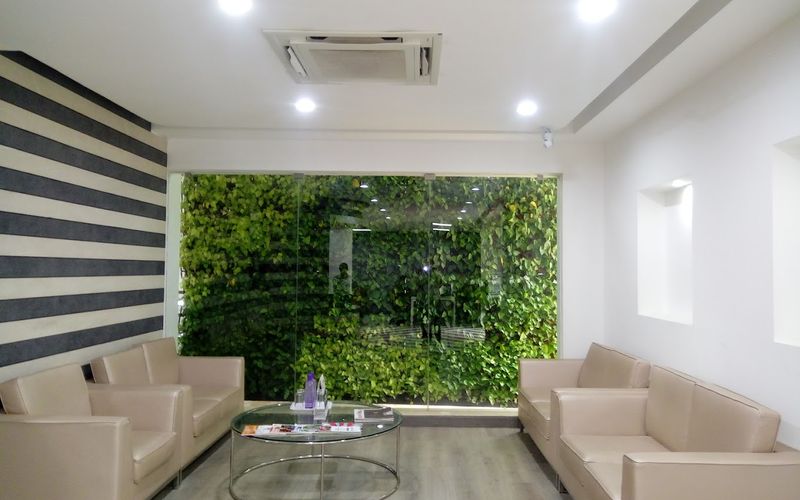 Mahatma Gandhi Road, Bengaluru Image 7