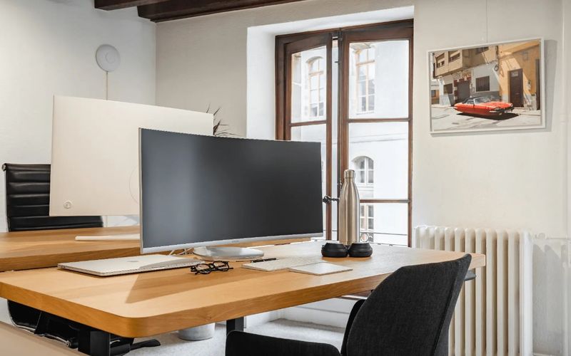 4 Place Du Bourg-de-four, Genève Image 3