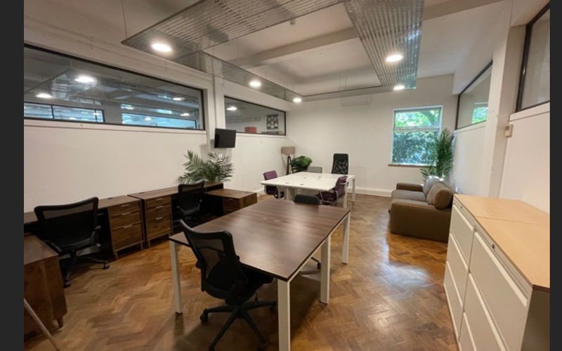 91 Peterborough Road, Greater London Image 14