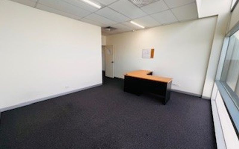 62 Tarnard Drive, Braeside Image 3