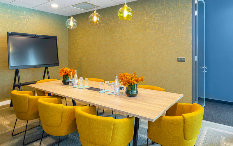 100 Berkshire Place, Winnersh Image 3