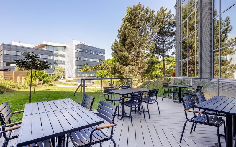 100 Berkshire Place, Winnersh Image 12