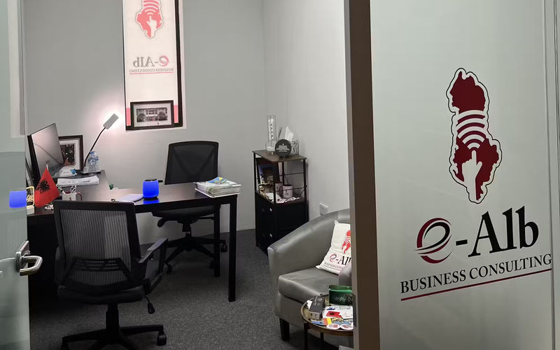 708 A High Road, Greater London Image 7