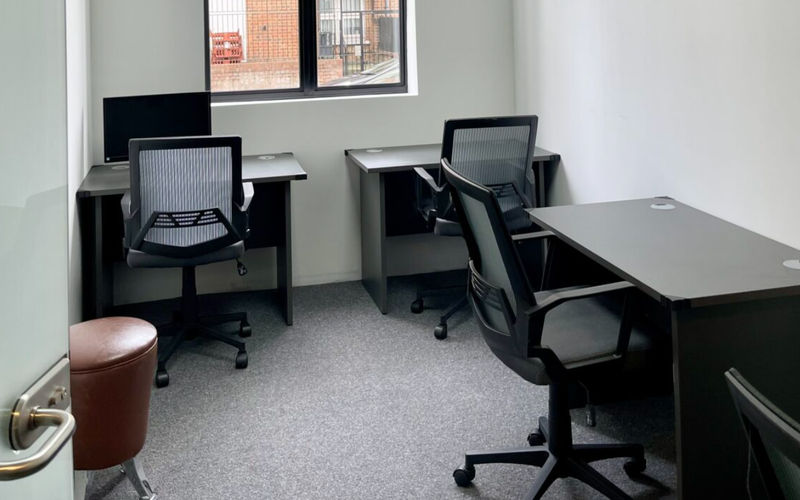 708 A High Road, Greater London Image 8