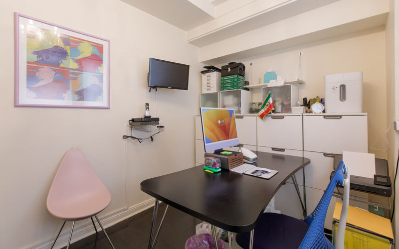 210 East 68th Street, New York City Image 5