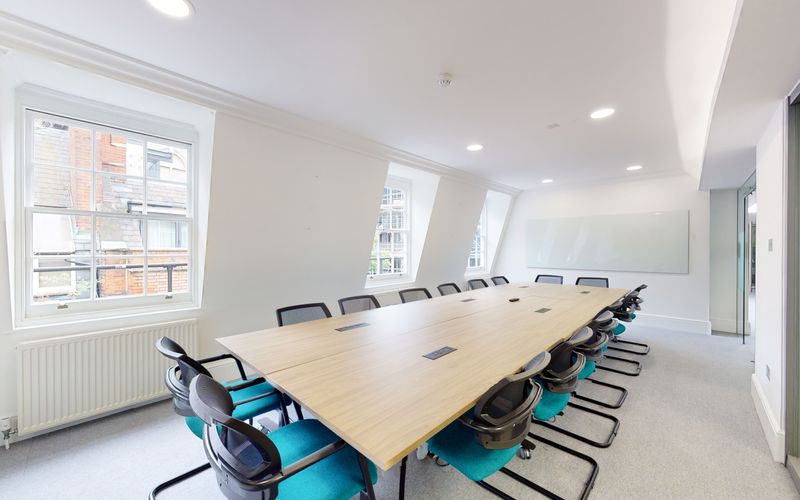 21-23 Ironmonger Lane, London Image 1