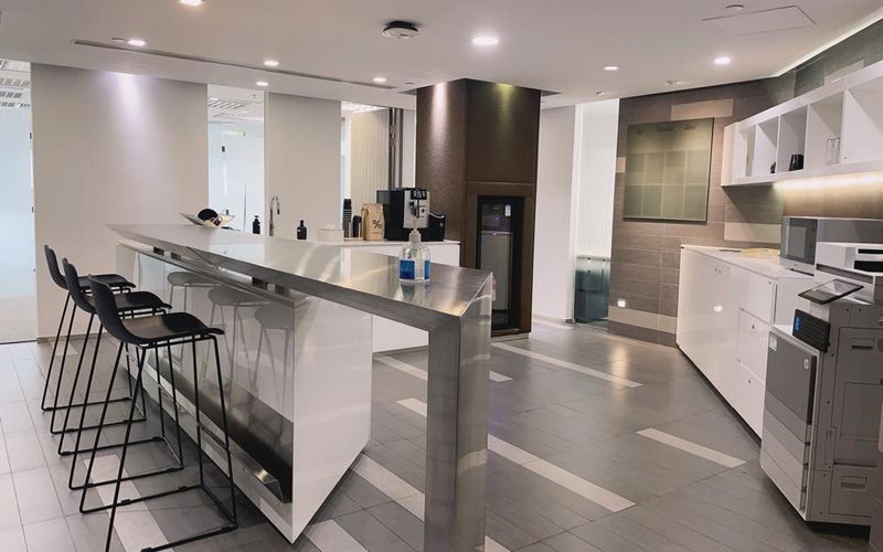 132 Nathan Road, Tsim Sha Tsui Image 12