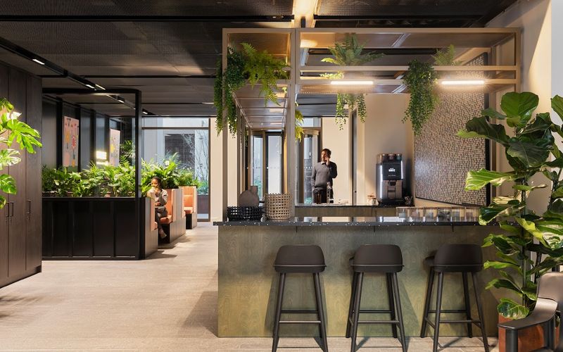 133 Park Street, London Image 3