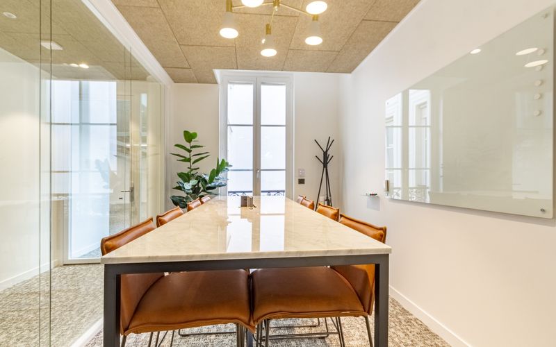 50 Rue Taitbout, Paris Image 9