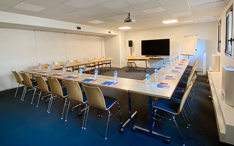 20/22 Rue Des Petits Hôtels, Paris Image 3