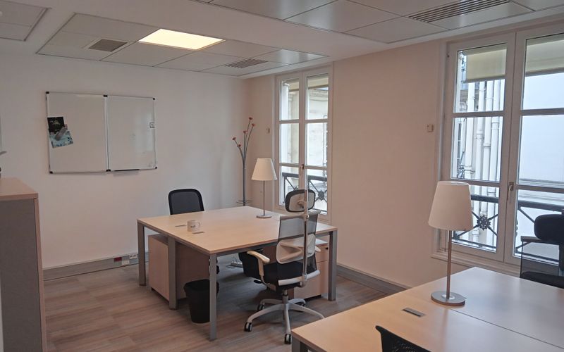 20 Rue Cambon, Paris Image 13