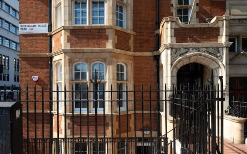 162 Buckingham Palace Road, Greater London Image 8